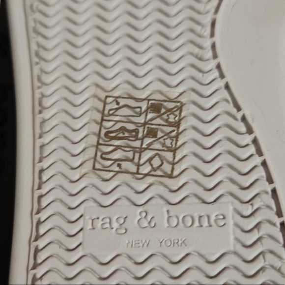 NIB! Rag & Bone Standard Issue Lace Up Sneakers in White. - Picture 6 of 9